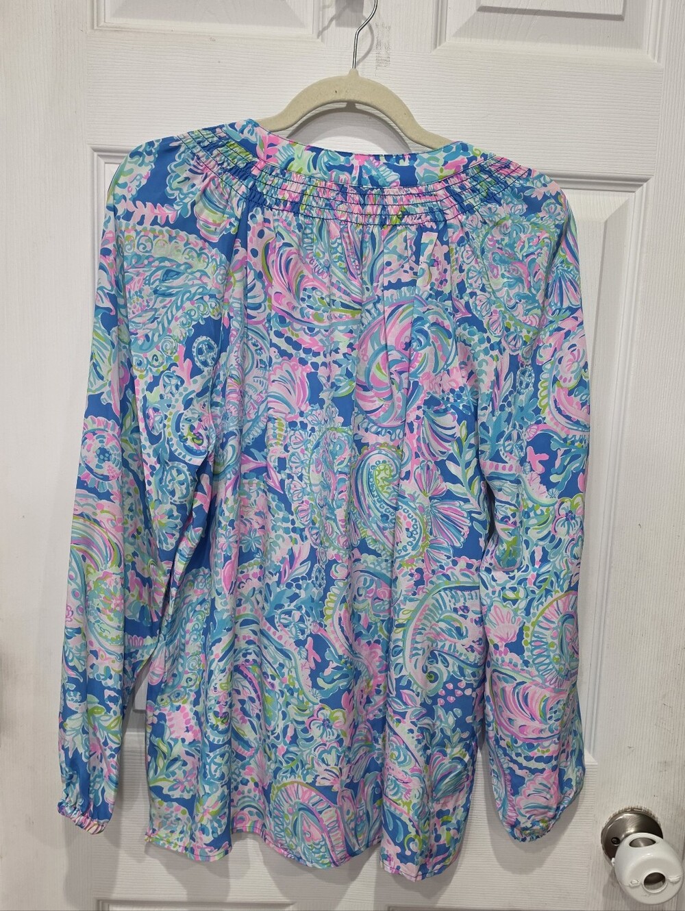 Lilly Pulitzer Elsa Silk Top Multi Via Del Mar size Large - Picture 6 of 16